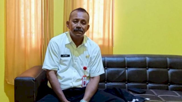 Kepala Dinas Ketenagakerjaan dan transmigrasi Kabupaten Buton Tengah, La Saripi.