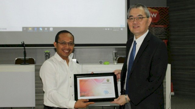 Dekan Asal Taiwan jadi Dosen Tamu di FKG Unhas