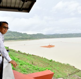 Cekdam Bili-bili Masih Norman, Nurdin Abdullah Ingatkan Warga Tak Percaya Hoax