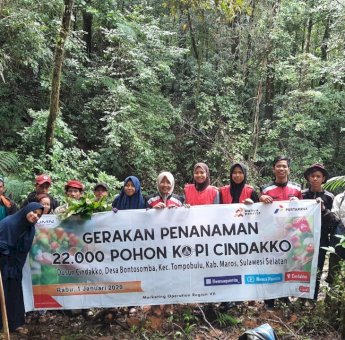 Pertamina Wilayah Sulawesi Beri Bantuan 20 Ribu Bibit Pohon Kopi Ke Warga Maros