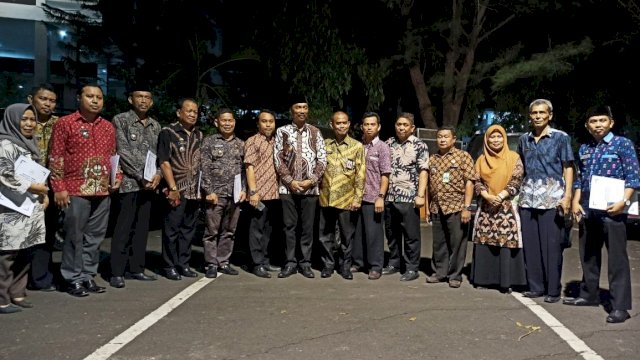 14 Camat di Wajo Terima Kendaraan Roda Empat, Ini Pesan Wakil Bupati Amran