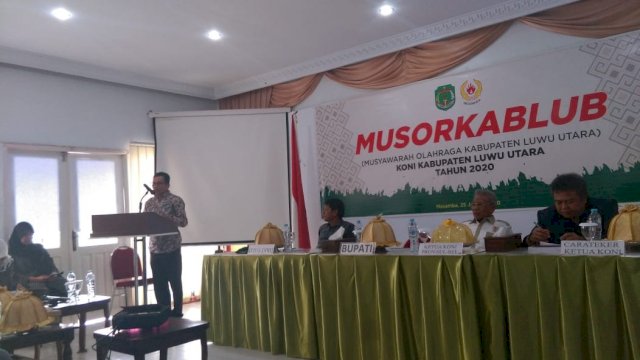 Bupati Luwu Utara, Diwakili Sekda Ir. Amriady, membuka musorkablub KONI Lutra, Sabtu (25/01/2020).