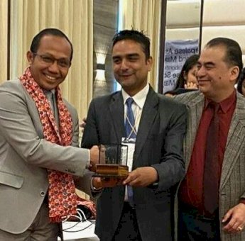 Dekan FKG Unhas jadi Pembicara di Nepal