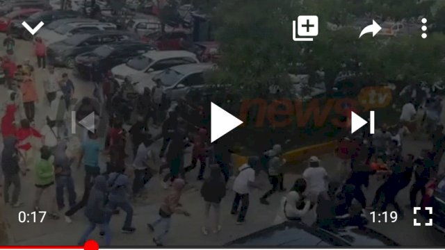 VIDEO: Aksi Baku Hantam Dua Kubu di Luar Arena Kongres PAN di Kendari