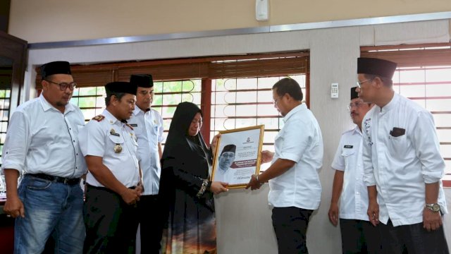Bersama OPD Se-Makassar, Iqbal Kenang Kepergian Ahmad Kafrawi