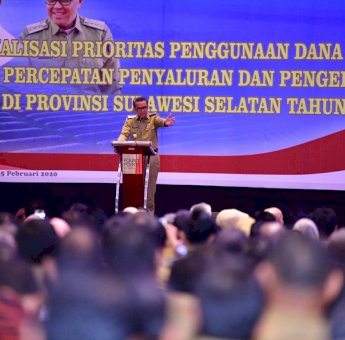 Gubernur Nurdin Tegaskan Kepada Kades Se-Sulsel Jaga Hutan