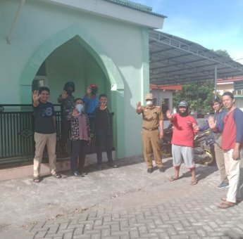 Cegah Penyebaran Covid-19, HMI Cabang Gowa Raya Lakukan Penyemprotan Desinfektan