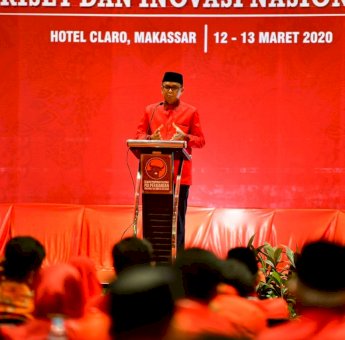 Gubernur NA Paparkan Progres Ekonomi Sulsel di Hadapan Sekjen PDI-P