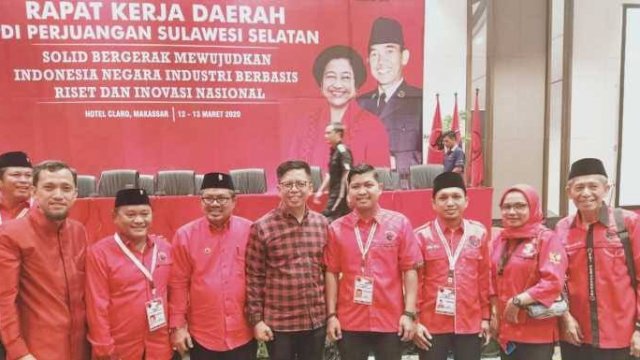 Wakil Bupati Jeneponto Paris Yasir (ujung kiri), yang juga sebagai ketua DPC Partai Gerindra Jeneponto menghadiri Rakorda PDIP Sulsel.