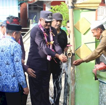 Bupati Buteng Resmikan Saluran Air Bersih, Kades Waara: Kami Baru Rasakan Kemerdekaan