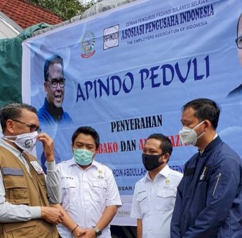 Pemprov Sulsel Terima Bantuan Dari Apindo untuk Atasi Covid-19