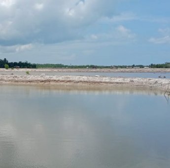 Exavator Bantuan Diduga Dikuasai Kadis Perikanan Buteng, Nelayan Desa Tanailandu Kesulitan Garap Tambak