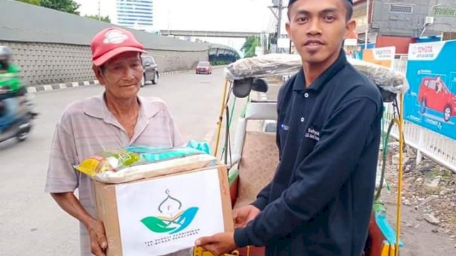 TPPA Pedalaman Makassar Berbagi Sembako Ditengah Pandemi Covid-19