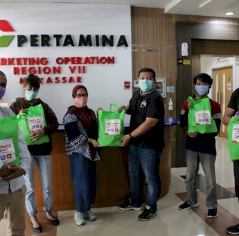 Apresiasi Media di Makassar, Pertamina Bagikan Produk UMKM Mitra Binaan