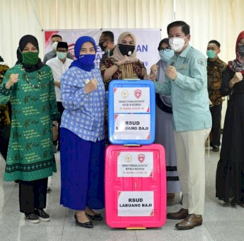 Aliyah Mustika Salurkan Bantuan APD untuk Tenaga Medis di 5 RS Rujukan Covid-19 di Sulsel