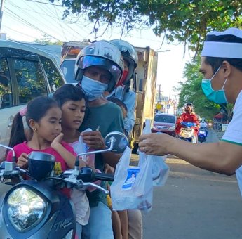 Hari Ke-3 Ramadhan, Ini yang Dilakukan Ketua PMI Makassar