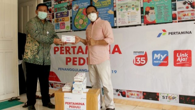 Pertamina Kembali Beri Bantuan APD di RS Rujukan Covid-19 di Makassar