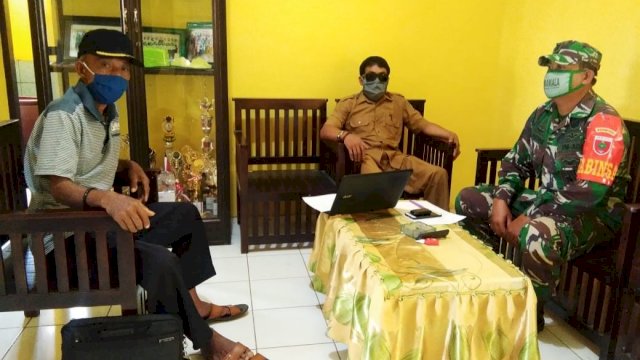 Bantuan Terdampak Covid-19 Disalurkan, Kades Congko: Semoga Bermanfaat