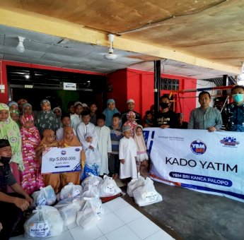 Program Ramadhan BRIman, YBM BRI Kanwil Makassar Salurkan Bantuan Kepada Masyarakat