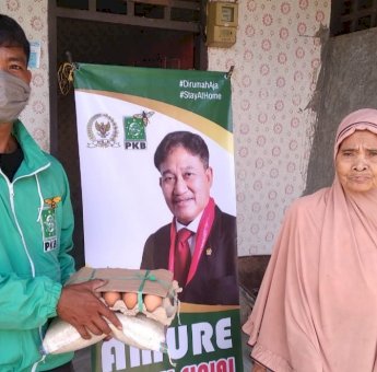 Andi Muawiyah Ramli Salurkan Sembako Tahap II di Dapil Sulsel II