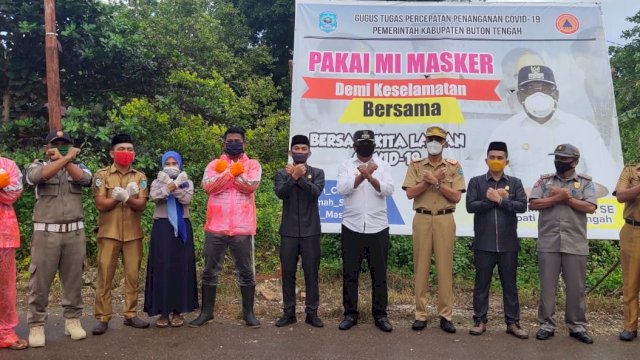 Kunjungi Posko Covid-19 Perbatasan Buteng-Muna, Ini Imbauan Bupati Samahuddin