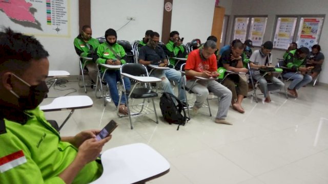 Kolaborasi RTBOSS dan Gojek, Hasilkan 122 Kantong Darah Untuk PMI Makassar