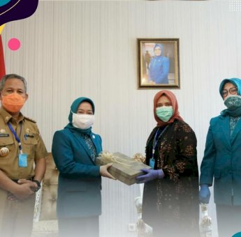 Murni Iqbal Serahkan Jabatan Ketua PKK ke Andi Masniawati Yusran