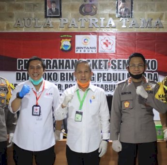 Dampak Covid-19, PT Bintang Internasional Bantu 1.700 Paket Bahan Pokok