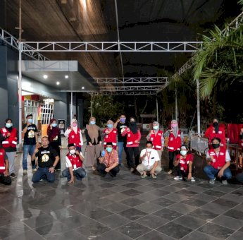Menyapa Relawan, PMI Makassar, FTI UMI dan IDI Gelar Buka Puasa Bersama