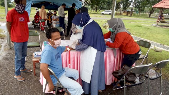 Jalani Karantina Pencegahan Virus Corona, Tiga Warga Soppeng Diambil Sampel Darahnya