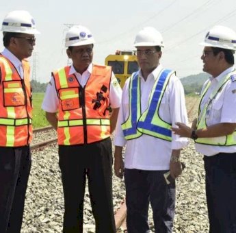 Pemprov Sulsel Minta Pemkab Selesaikan Lahan Kereta Api Parepare-Makassar