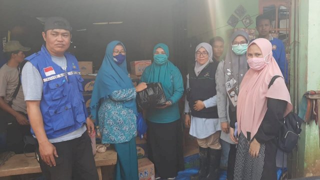 Wagub Sulsel Utus Andalan Mengaji Salurkan Bantuan di Rumbia Jeneponto