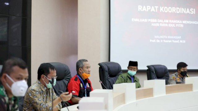 Pj Wali Kota Makassar Pimpin Rapat Bahas Hari Raya Idul Fitri, Para Ulama Ikut Keputusan Pemerintah