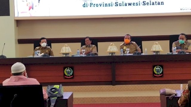 Wagub Sulsel Dorong Strong Leadership Kabupaten dan Kota Hadapi Wabah Corona
