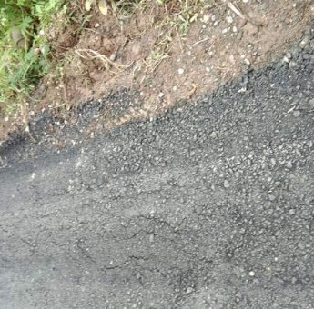 Gunakan Dana Pinjaman, Talud dan Jalan di Sinjai Dikerjakan Asal-Asalan