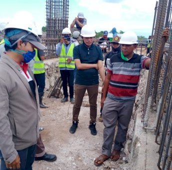 Ali Mardan Tinjai Pembangunan Kampus B USN di Buteng, Ditarget Selesai Desember 2020