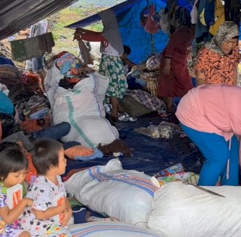 Gubernur Nurdin Abdullah Minta Pangdam Ganti Tenda Pengungsi Luwu Utara