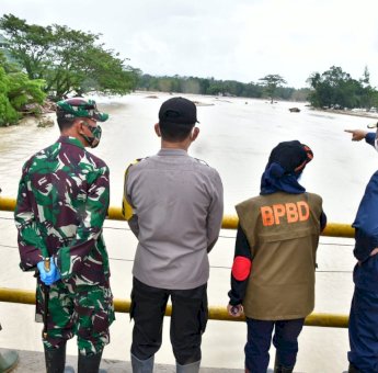 Kepala BNPB Beberkan Dugaan Sementara Bencana Banjir Bandang Di Luwu Utara