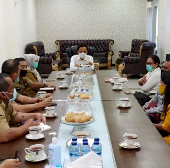 Anjungan Pantai Losari Bakal Dibuka, Pedagang Asongan Diizinkan Berjualan