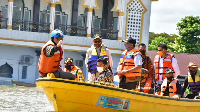Bersama Balai Jalan, Pemerintah Kolaborasi Atasi Banjir Di Kabupaten Wajo