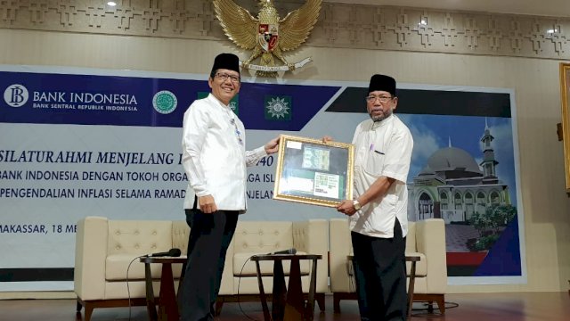 Persiapkan SDM Unggulan perbangkan, BI Serahkan beasiswa ke 255 mahasiswa di tiga Universitas di Massar