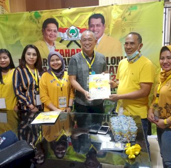 Maju Dimusda Golkar Emir Baramuli Izin ke Airlangga Hartarto