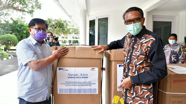 Nurdin Abdullah Salurkan Bantuan Lima Ventilator ke Rumah Sakit Swasta dan Pemerintah