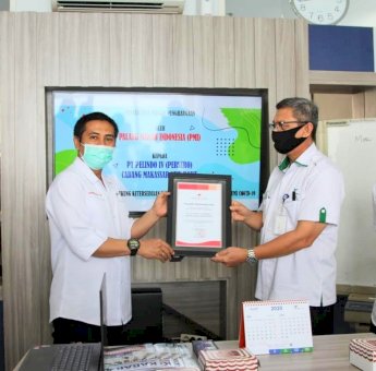 Bantu Ketersedian Stok Darah, PMI Makassar Beri Penghargaan ke PT. Pelindo IV Cabang Makassar New Port