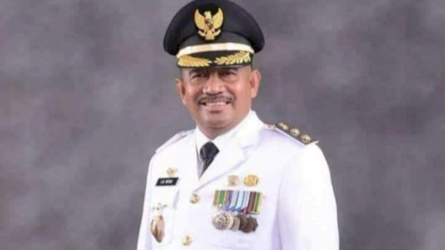 Wakil Bupati Buton Tengah, Kapten Inf Purn La Ntau.