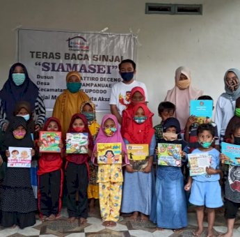 Pegiat Literasi Terus Bergerak, Dua Teras Baca Terbentuk Pekan Ini di Sinjai