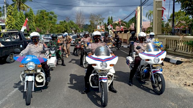 Patroli gabungan TNI dan Polri di Kabupaten Sinjai, Rabu (26/08/2020).