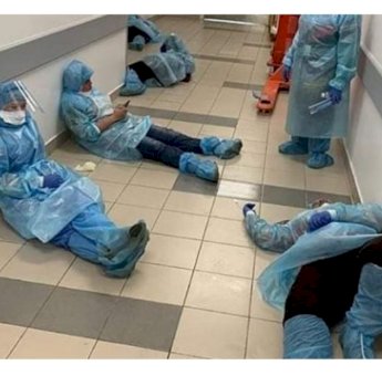 Nakes Sinjai Lalai Dengan Protokol Covid-19