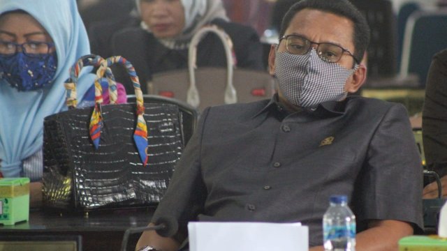 Ketua Komisi III DPRD Buton Tengah, Tasman.