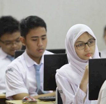 Dikdis Sulsel Buka Sekolah Secara Bertahap, Sehari Belajar Hanya Tiga Jam